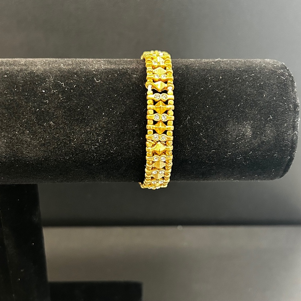 Stella and Dot Gold Tone Rhinestone Stretch Bracelet